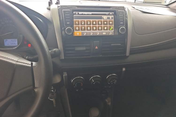 Used Toyota Vios 2014 1.5L Automatic ZhiZhen Edition Audio And AC Panel