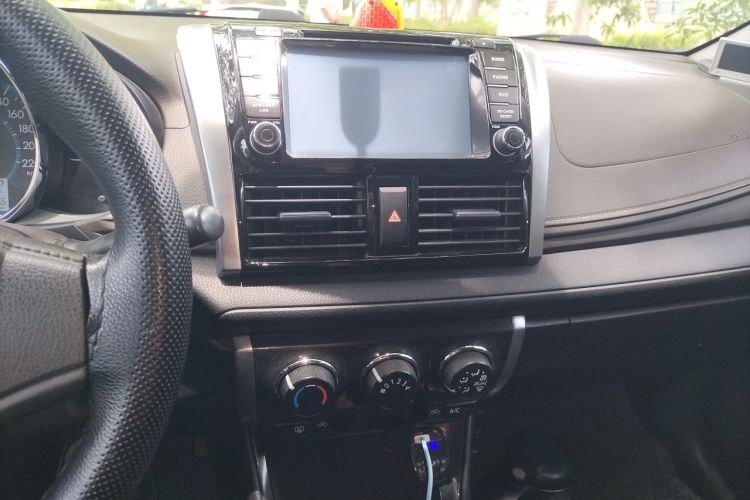 Used Toyota Vios 2014 1.5L Automatic ZhiZhen Edition Audio And AC Panel