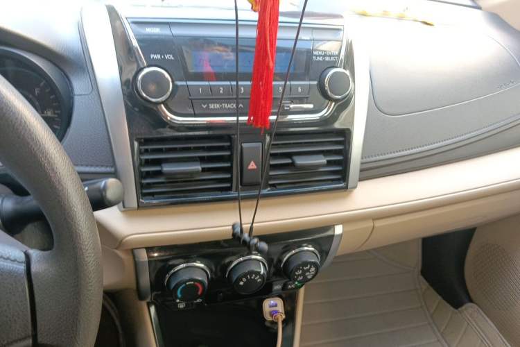 Used Toyota Vios 2014 1.3L Manual Xiang Edition Audio And AC Panel