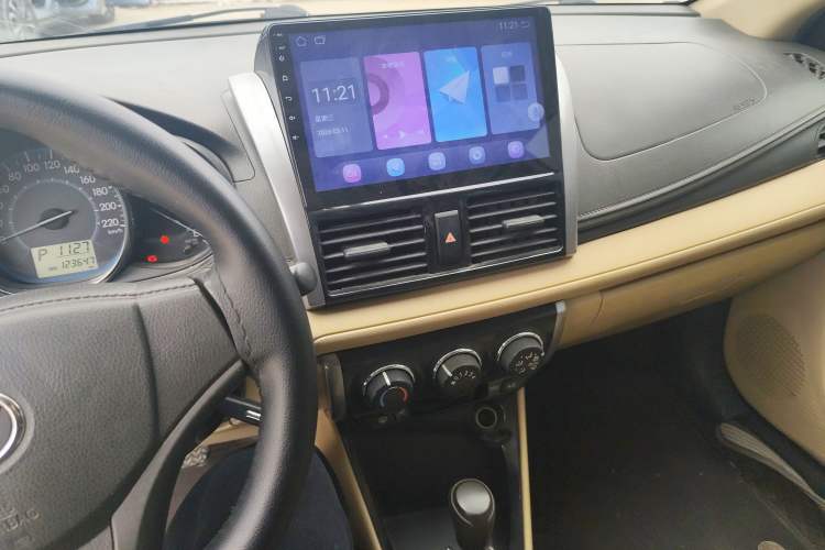Used Toyota Vios 2014 1.5L Automatic ZhiZhen Edition Audio And AC Panel