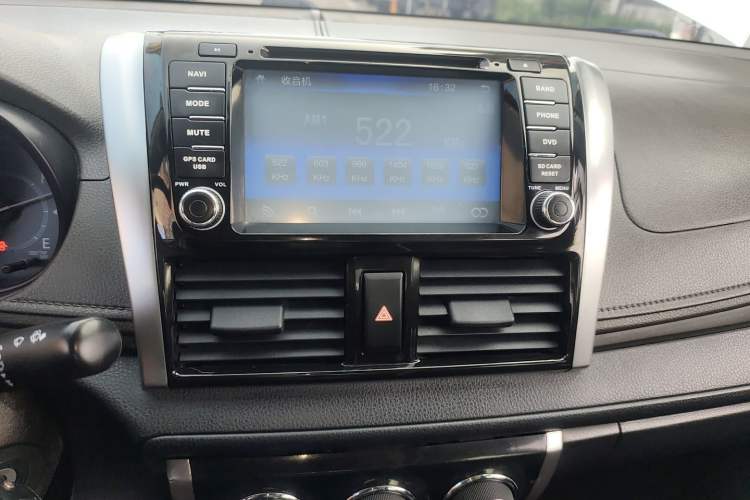 Used Toyota Vios 2014 1.3L Manual Value Edition Audio And AC Panel
