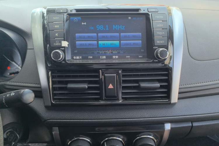 Used Toyota Vios 2014 1.5L Automatic ZhiZhen Edition Audio And AC Panel