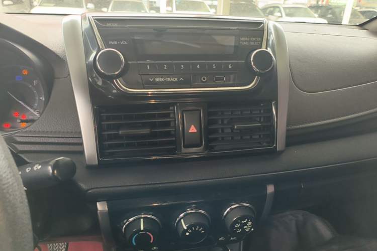 Used Toyota Vios 2014 1.3L Manual Xiang Edition Audio And AC Panel