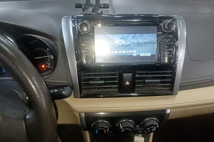 Used Toyota Vios 2014 1.3L Manual Xiang Edition Audio And AC Panel