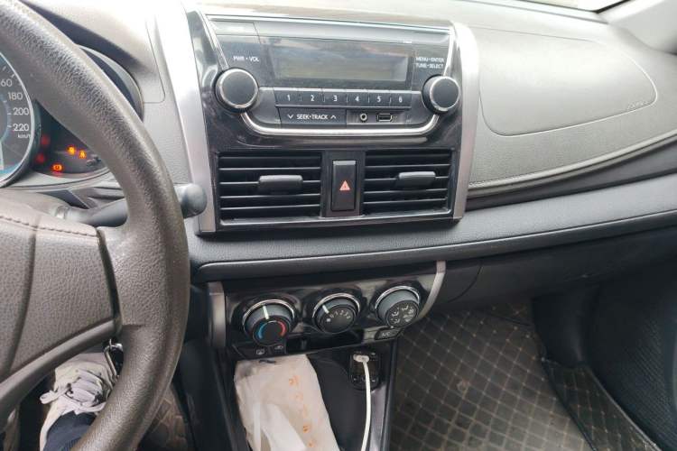 Used Toyota Vios 2014 1.3L Manual Xiang Edition Audio And AC Panel