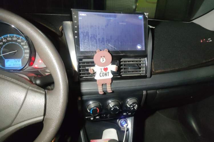 Used Toyota Vios 2014 1.3L Automatic Standard Edition Audio And AC Panel
