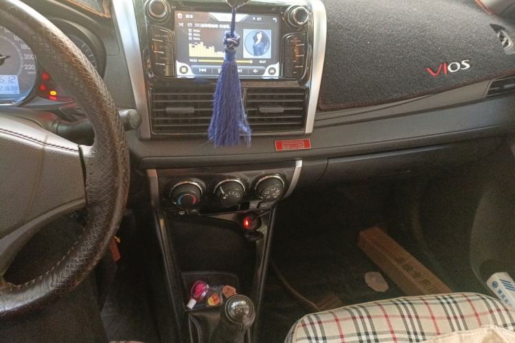 Used Toyota Vios 2014 1.5L Manual ZhiZhen Edition Audio And AC Panel
