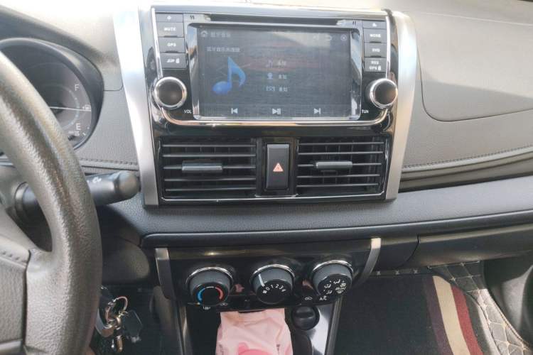 Used Toyota Vios 2014 1.5L Automatic ZhiZhen Edition Audio And AC Panel