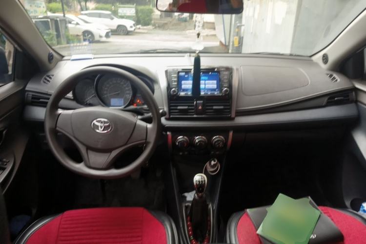 Used Toyota Vios 2014 1.3L Manual Xiang Edition Center Console