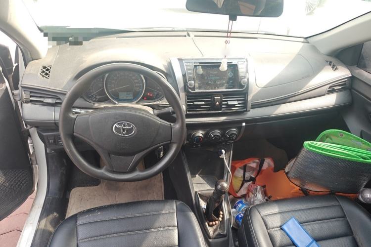 Used Toyota Vios 2014 1.3L Manual Xiang Edition Center Console