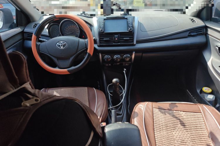 Used Toyota Vios 2014 1.5L Manual ZhiZhen Edition Center Console