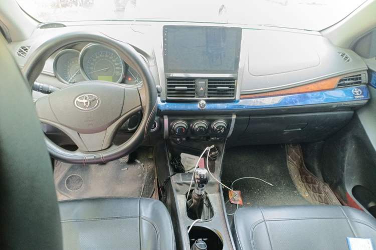 Used Toyota Vios 2014 1.3L Manual Xiang Edition Center Console
