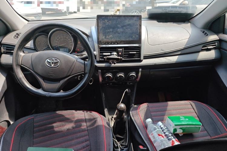 Used Toyota Vios 2014 1.3L Manual Value Edition Center Console