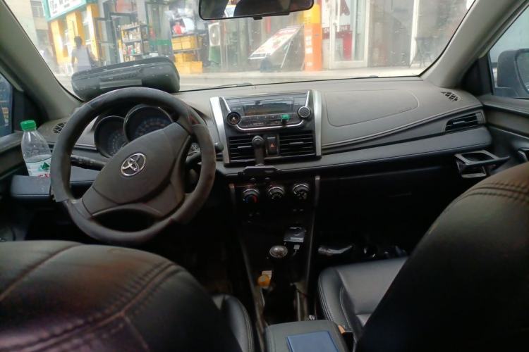 Used Toyota Vios 2014 1.5L Manual ZhiZhen Edition Center Console
