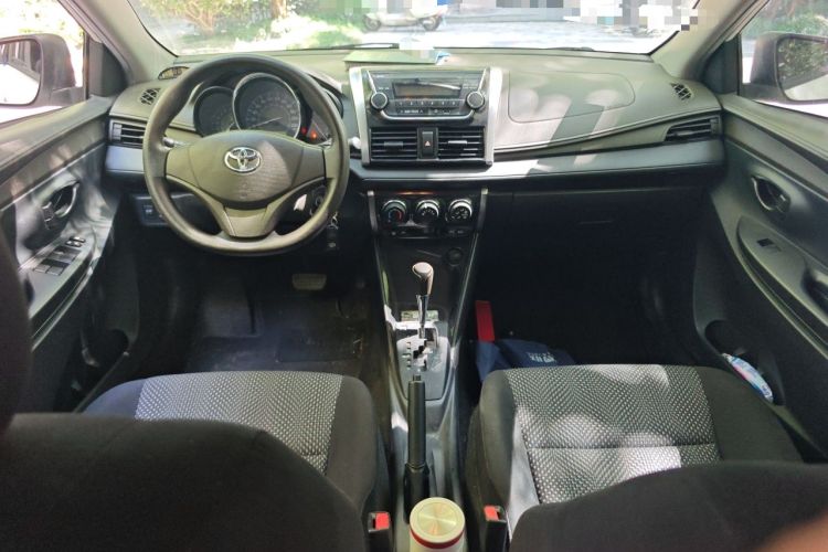 Used Toyota Vios 2014 1.5L Automatic ZhiZhen Edition Center Console