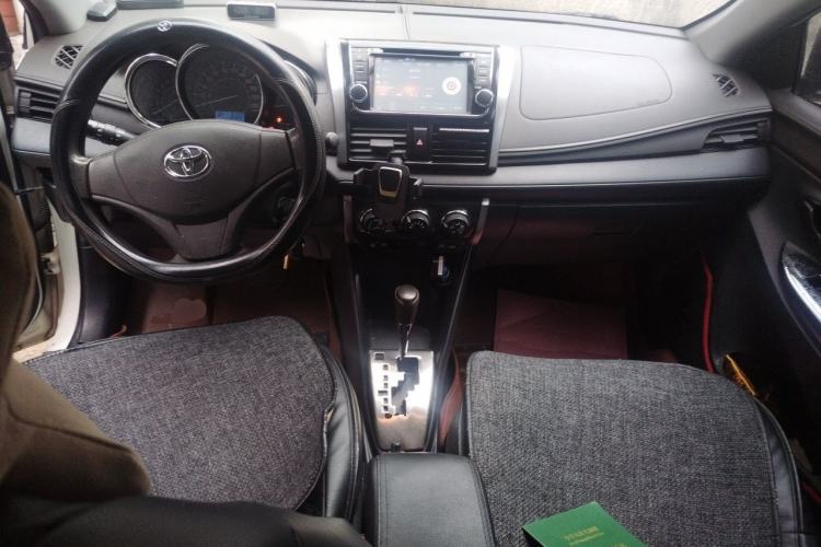 Used Toyota Vios 2014 1.5L Automatic ZhiZhen Edition Center Console