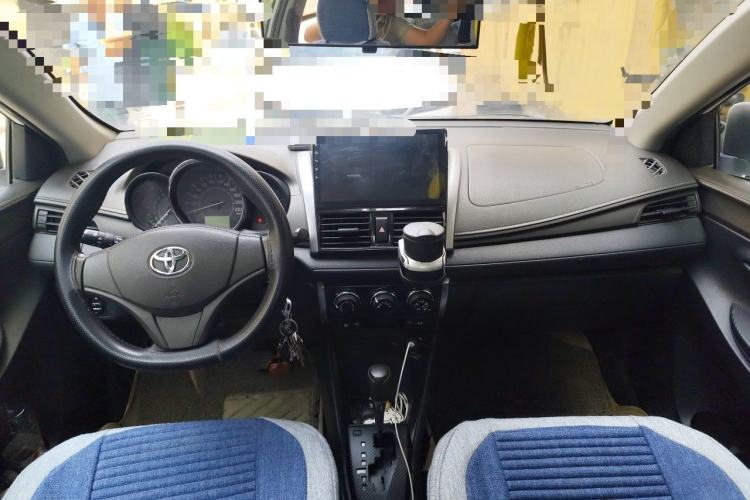 Used Toyota Vios 2014 1.5L Automatic ZhiZhen Edition Center Console