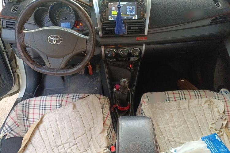 Used Toyota Vios 2014 1.5L Manual ZhiZhen Edition Center Console