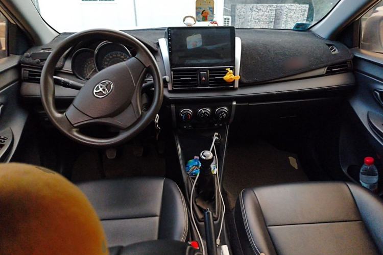 Used Toyota Vios 2014 1.3L Manual Xiang Edition Center Console