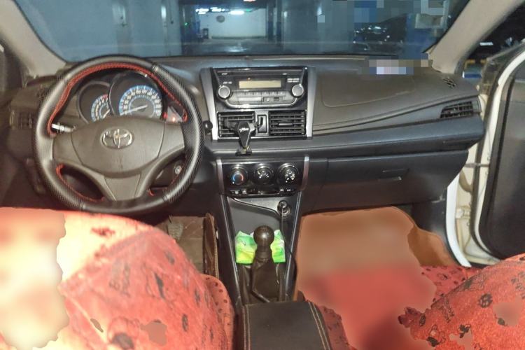 Used Toyota Vios 2014 1.3L Manual Xiang Edition Center Console
