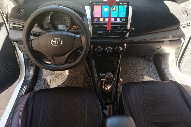 Used Toyota Vios 2014 1.5L Manual ZhiZhen Edition Center Console