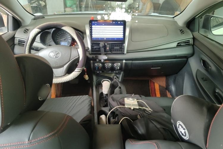 Used Toyota Vios 2014 1.5L Automatic ZhiZhen Edition Center Console