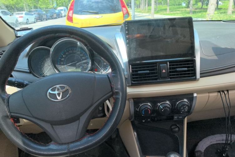 Used Toyota Vios 2014 1.3L Manual Xiang Edition Center Console