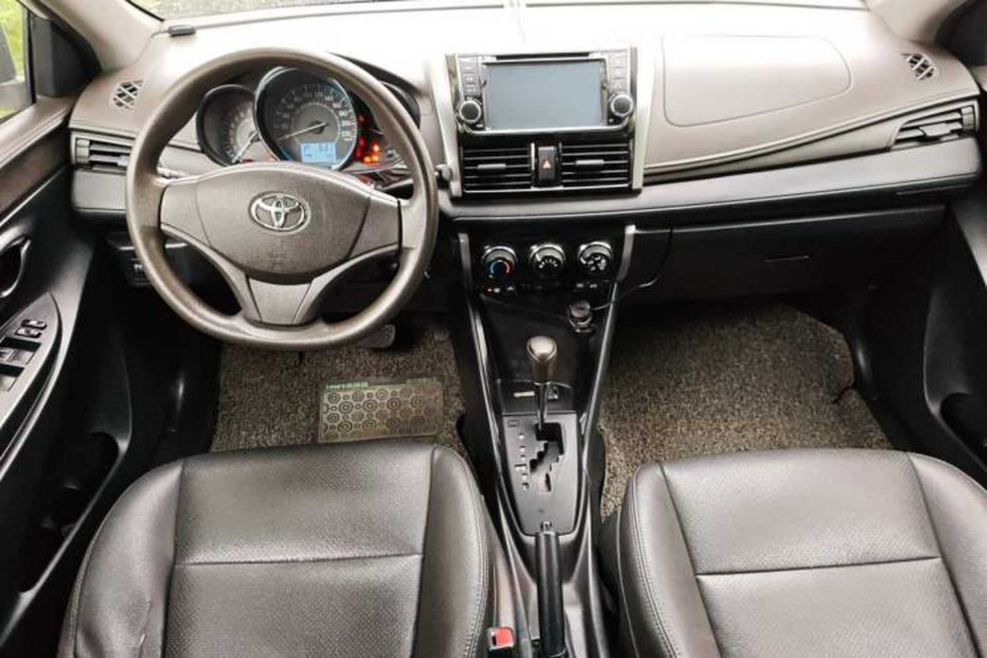Used Toyota Vios 2014 1.5L Automatic ZhiZhen Edition Center Console