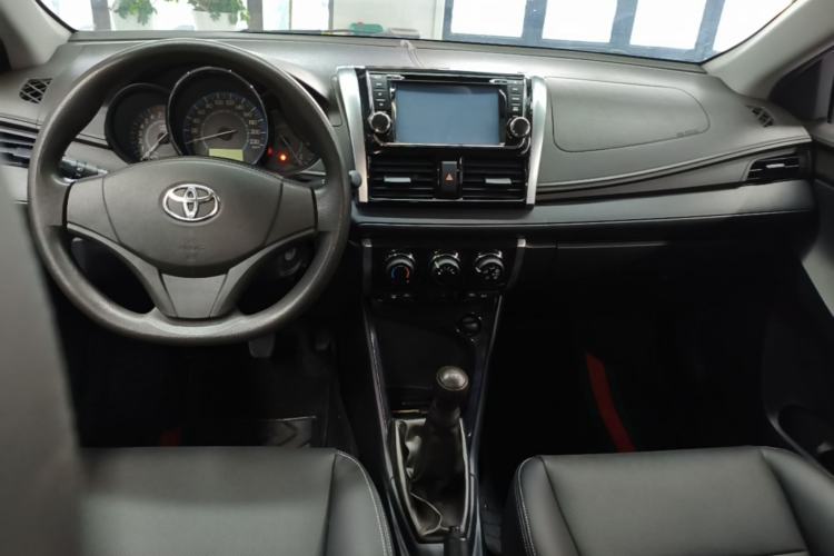 Used Toyota Vios 2014 1.3L Manual Xiang Edition Center Console