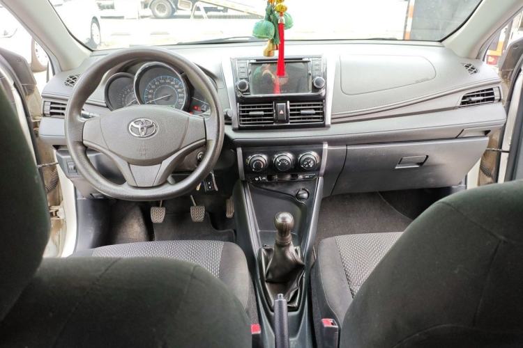 Used Toyota Vios 2014 1.3L Manual Xiang Edition Center Console