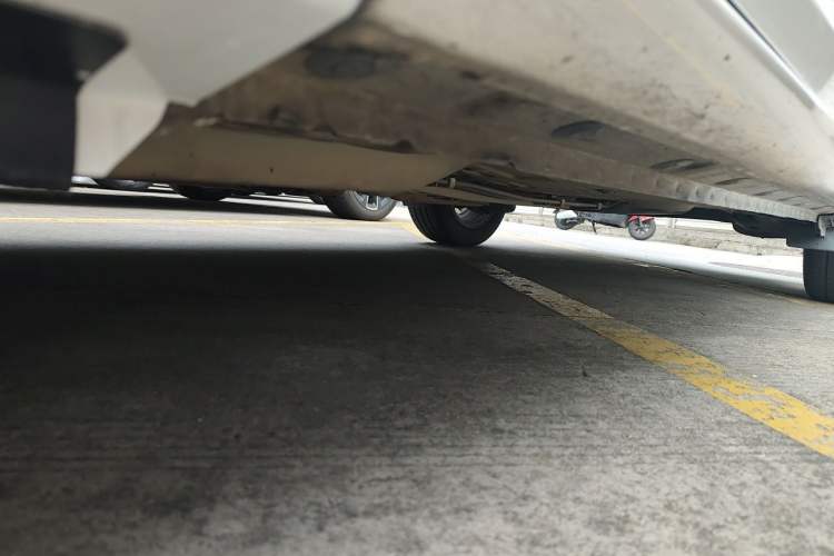 Used Toyota Vios 2014 1.3L Automatic Standard Edition Chassis Front Left