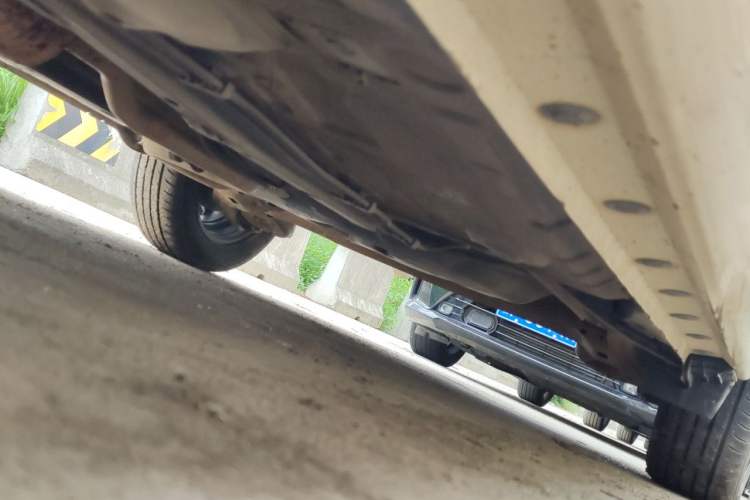 Used Toyota Vios 2014 1.5L Manual ZhiZhen Edition Chassis Front Left