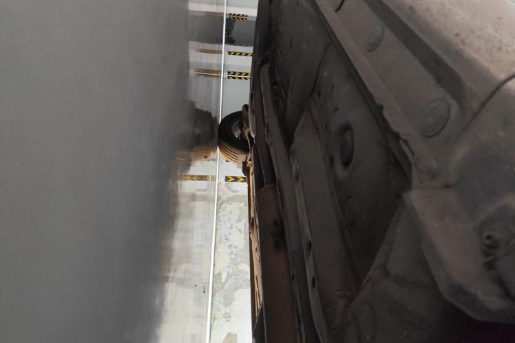 Used Toyota Vios 2014 1.5L Manual ZhiZhen Edition Chassis Front Right