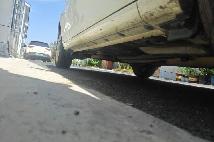 Used Toyota Vios 2014 1.5L Manual ZhiZhen Edition Chassis Front Right