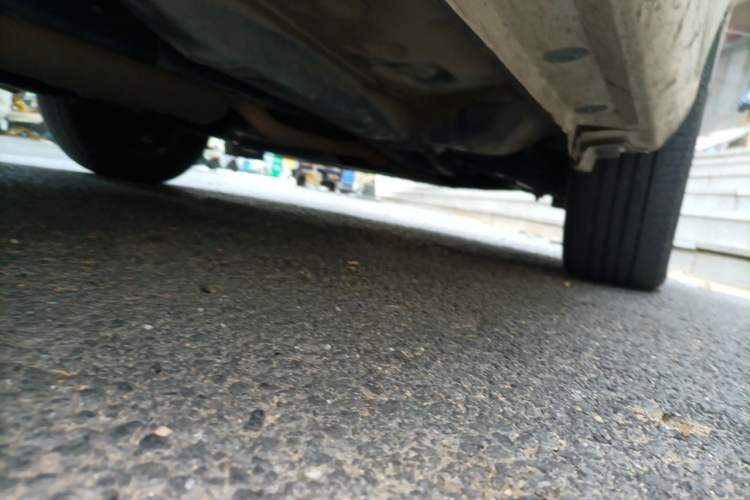 Used Toyota Vios 2014 1.5L Manual ZhiZhen Edition Chassis Front Right