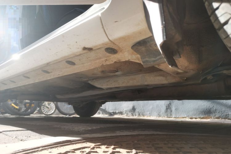 Used Toyota Vios 2014 1.5L Manual ZhiZhen Edition Chassis Front Right