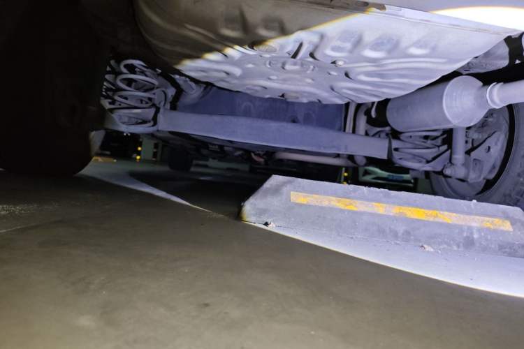 Used Toyota Vios 2014 1.5L Manual ZhiZhen Edition Chassis Rear