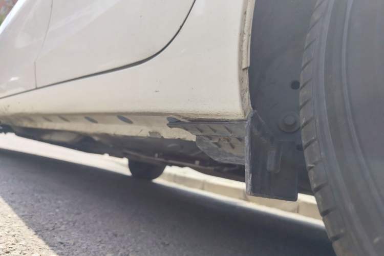 Used Toyota Vios 2014 1.3L Automatic Standard Edition Chassis Rear Left