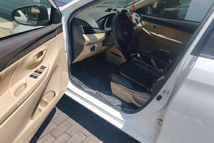 Used Toyota Vios 2014 1.5L Automatic ZhiZhen Edition Driver Seat