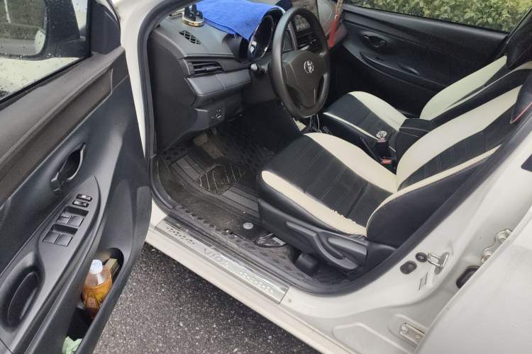 Used Toyota Vios 2014 1.5L Automatic ZhiZhen Edition Driver Seat