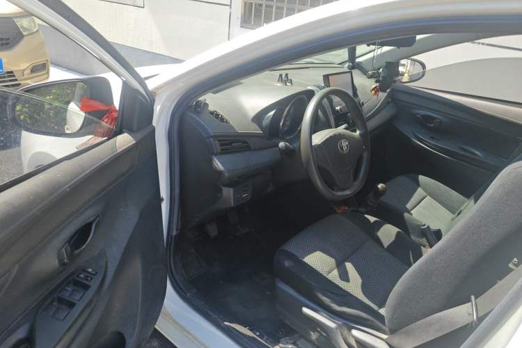 Used Toyota Vios 2014 1.5L Manual ZhiZhen Edition Driver Seat