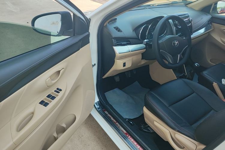 Used Toyota Vios 2014 1.3L Manual Value Edition Driver Seat