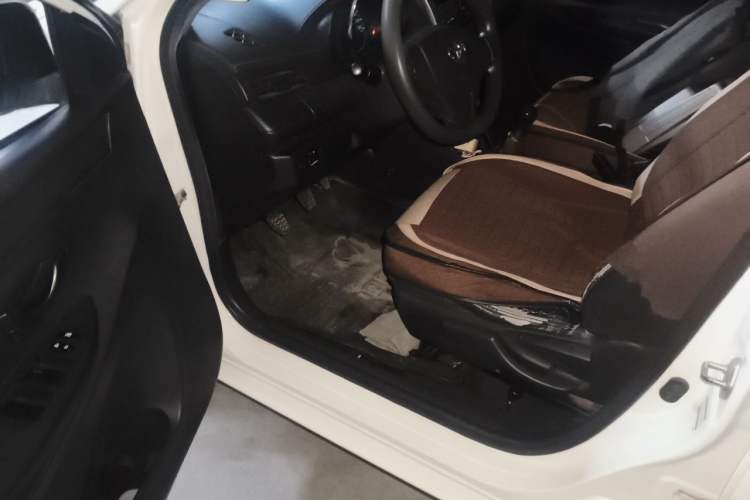 Used Toyota Vios 2014 1.5L Manual ZhiZhen Edition Driver Seat