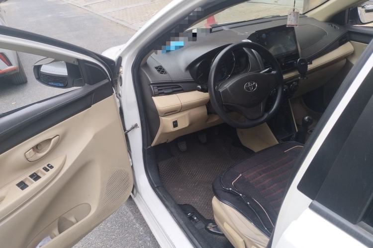 Used Toyota Vios 2014 1.3L Manual Value Edition Driver Seat