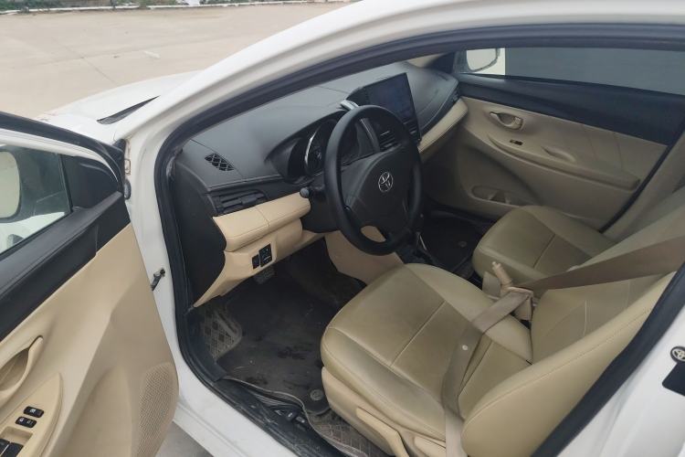 Used Toyota Vios 2014 1.5L Automatic ZhiZhen Edition Driver Seat