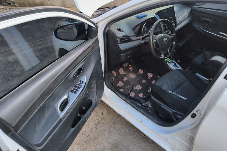 Used Toyota Vios 2014 1.5L Automatic ZhiShang Edition Driver Seat