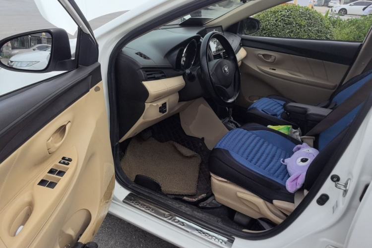 Used Toyota Vios 2014 1.5L Automatic ZhiZhen Edition Driver Seat