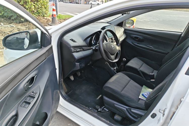 Used Toyota Vios 2014 1.3L Manual Xiang Edition Driver Seat