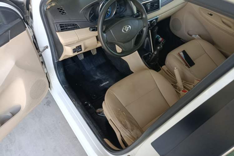 Used Toyota Vios 2014 1.3L Manual Xiang Edition Driver Seat