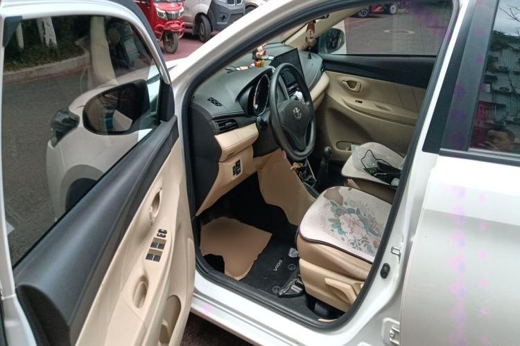 Used Toyota Vios 2014 1.3L Manual Value Edition Driver Seat